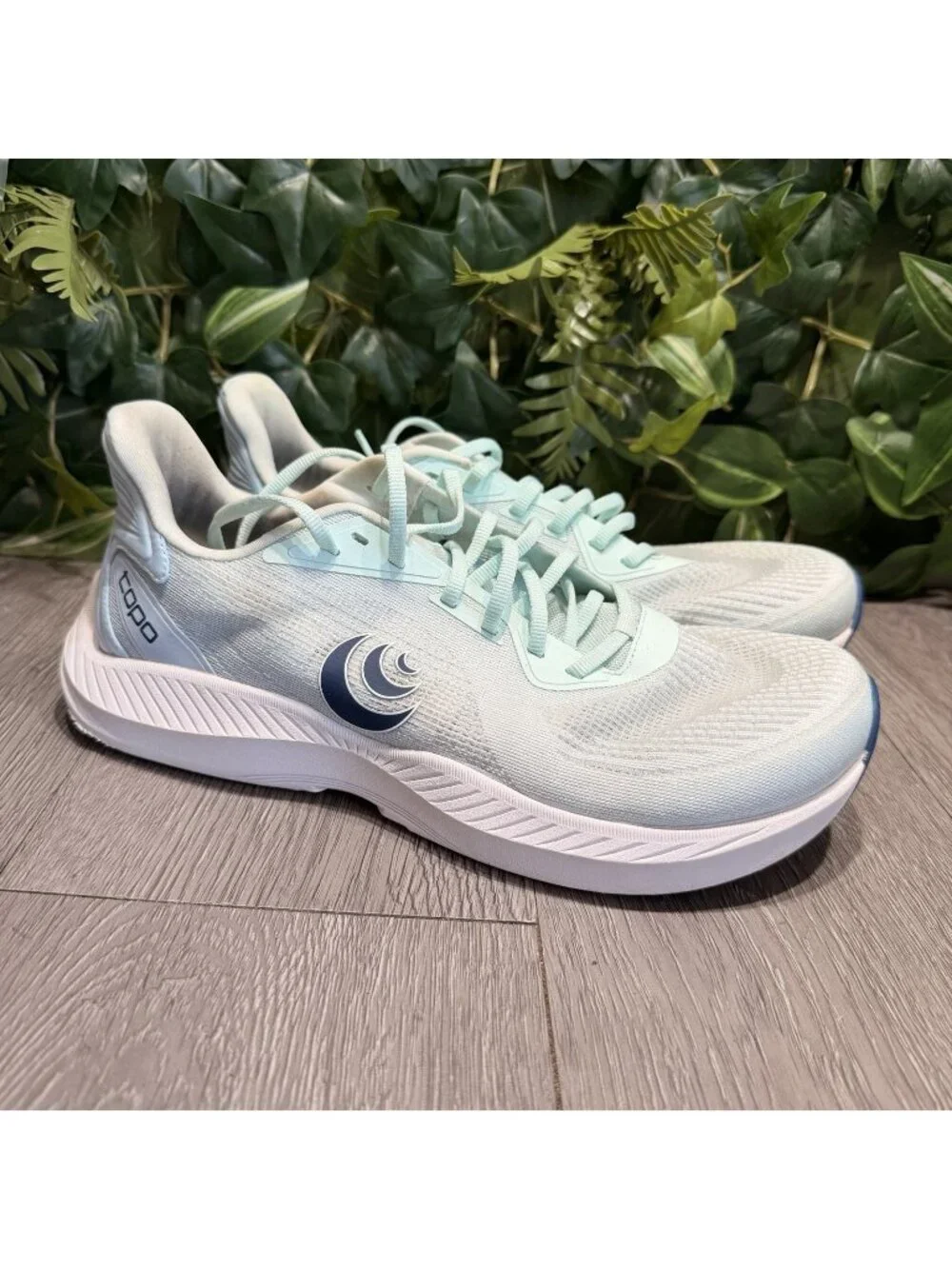 Topo Athletic FLI-LYTE 5 Shoes Womens Sz 9.5 Blue Sky Road Running Lightweight